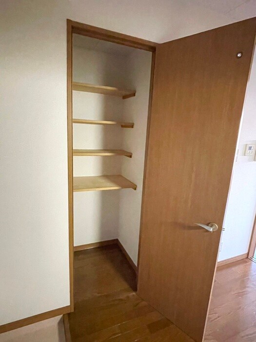 物件内観写真19　(靴箱)