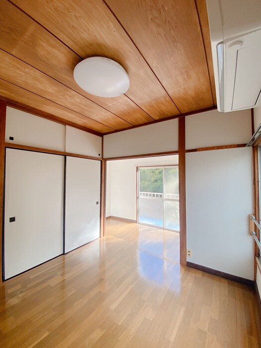 物件内観写真8　(居室)