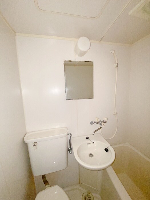 物件内観写真13　(洗面)