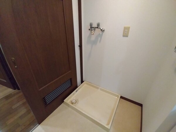 洗濯機置場