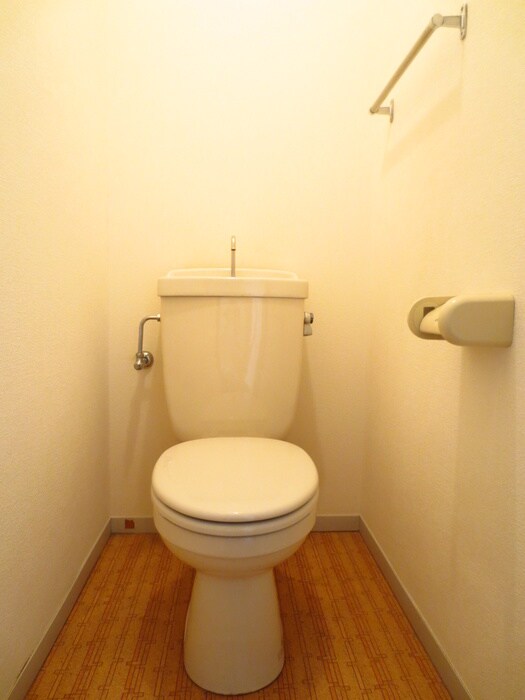 物件内観写真11　(トイレ)