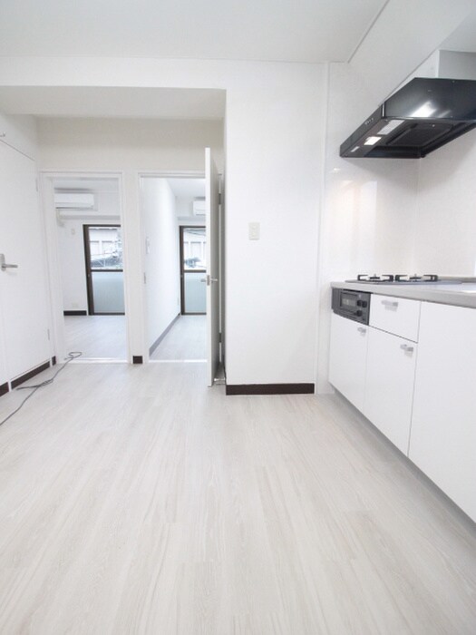 物件内観写真7　(居室)