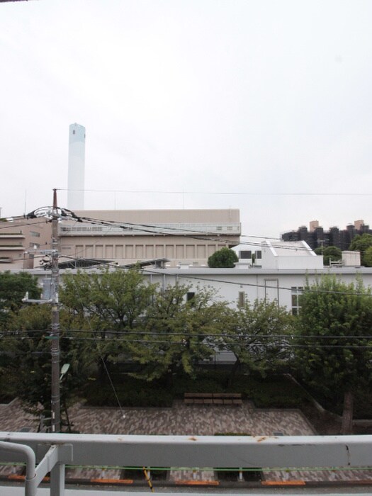 物件内観写真19　(室内からの展望)