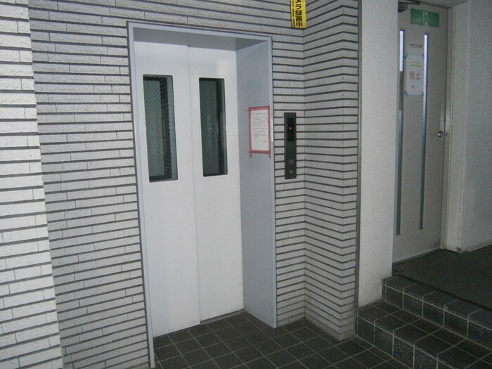 物件外観写真5　(建物設備)