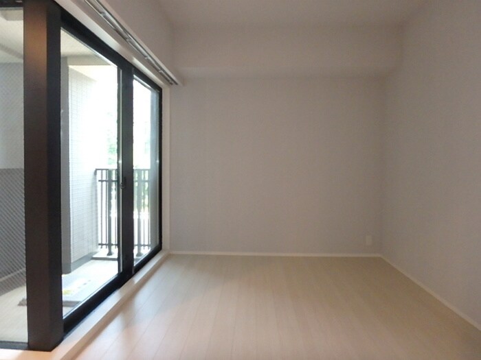 物件内観写真11　(居室)