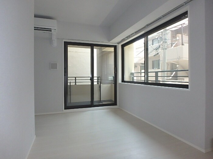 物件内観写真12　(居室)