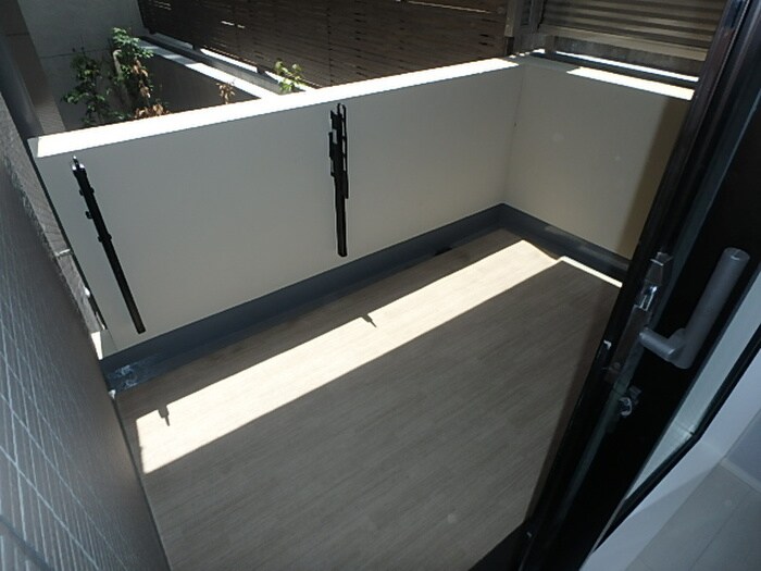 物件内観写真16　(ベランダ・バルコニー)