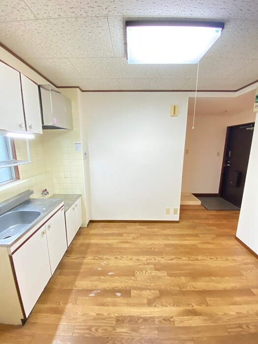 物件内観写真13　(居室)