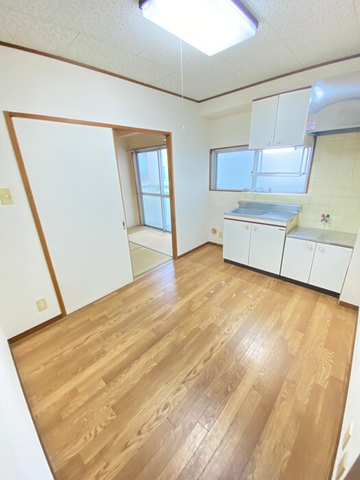 物件内観写真14　(居室)