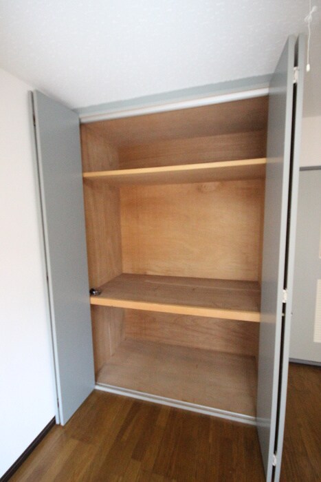 物件内観写真15　(収納)