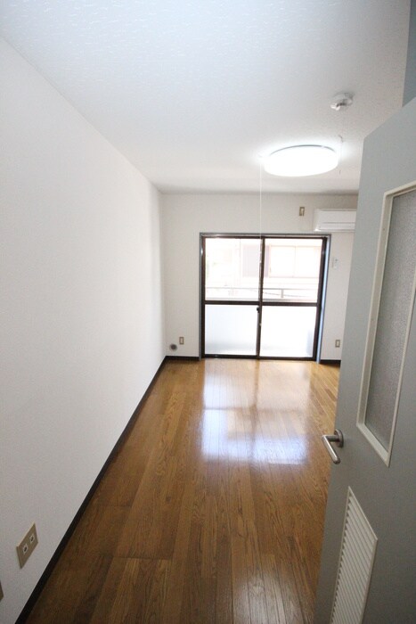 物件内観写真20　(居室)