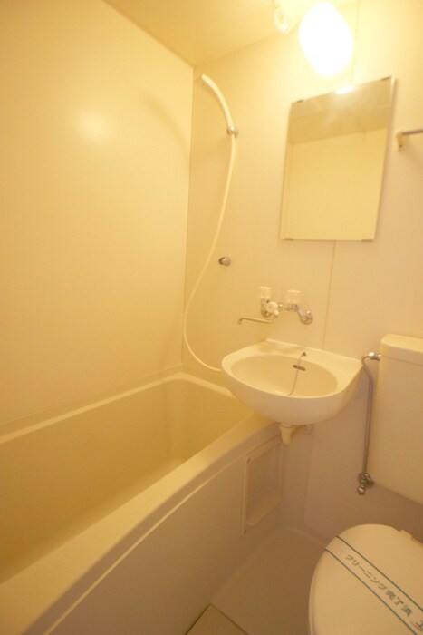 物件内観写真12　(バス／シャワールーム等)