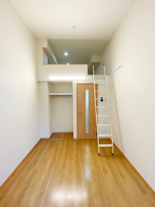 物件内観写真13　(居室)