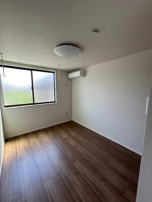 物件内観写真17　(居室)