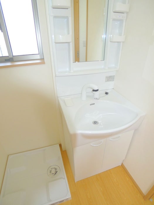 物件内観写真10　(洗面)