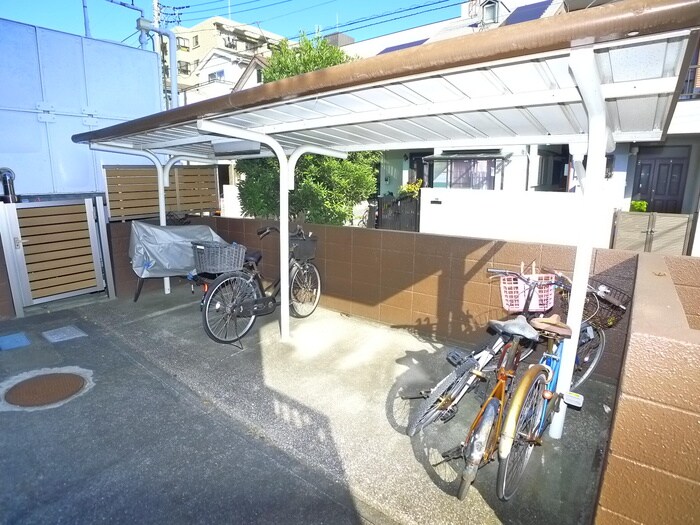 第２ヤマダマンションの駐輪場