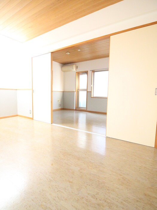 物件内観写真17　(居室)