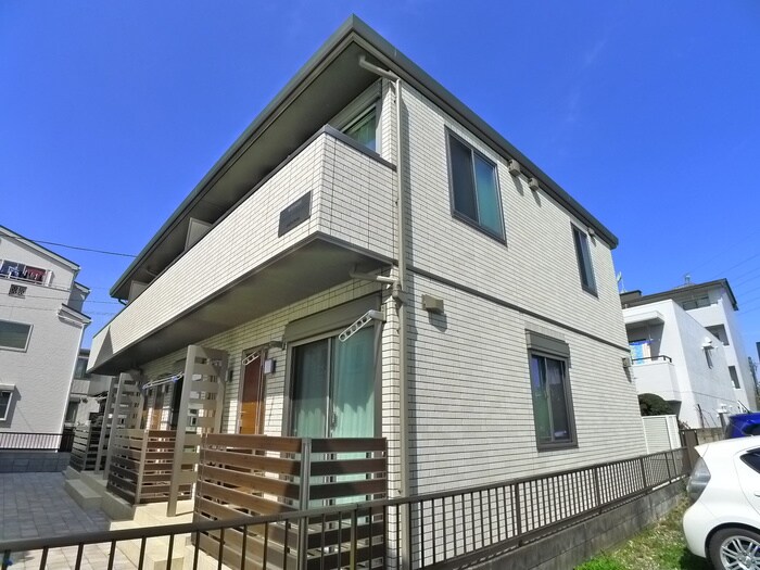 物件外観写真2　(外観写真)