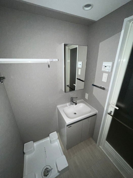 物件内観写真11　(洗面)