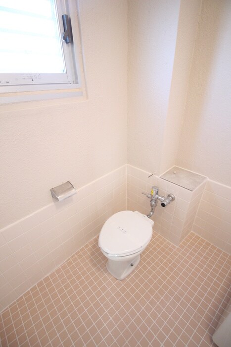 物件内観写真14　(トイレ)