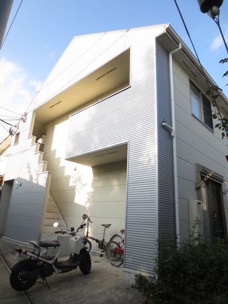 ブレイブ山手Ａ棟外観写真