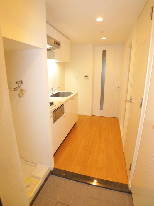 物件内観写真15　(廊下)