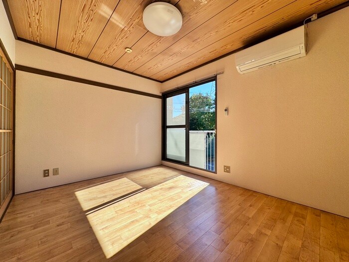 物件内観写真7　(居室)