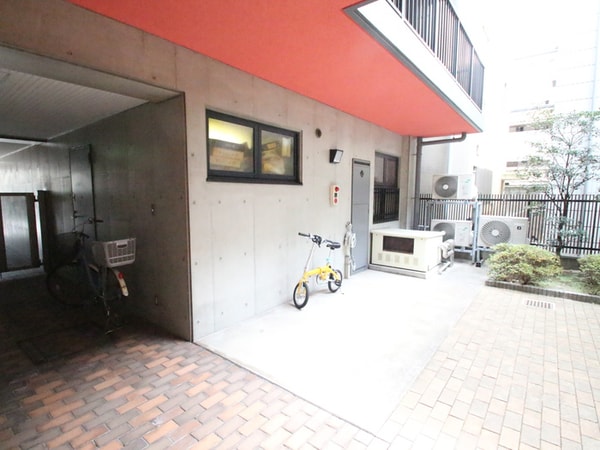 駐輪場