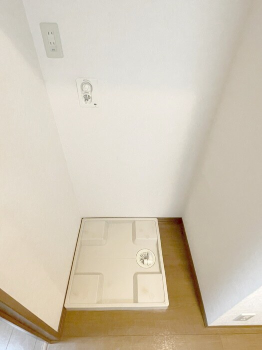 物件内観写真19　(洗濯機置場)