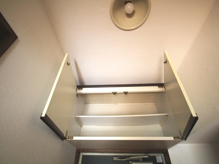 物件内観写真13　(収納)