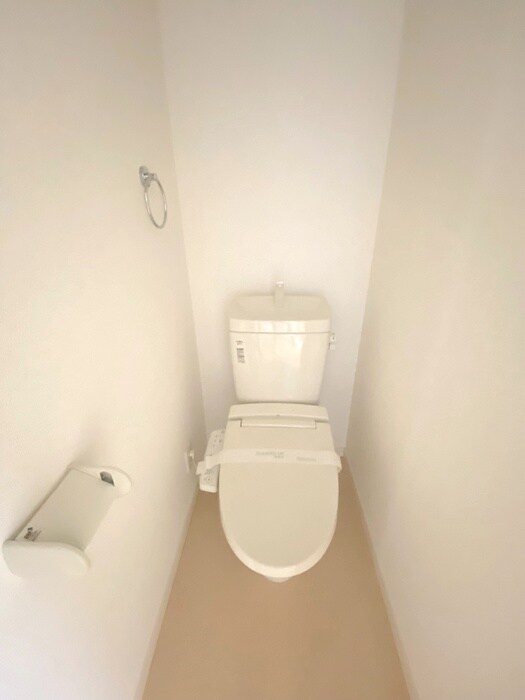 物件内観写真13　(トイレ)