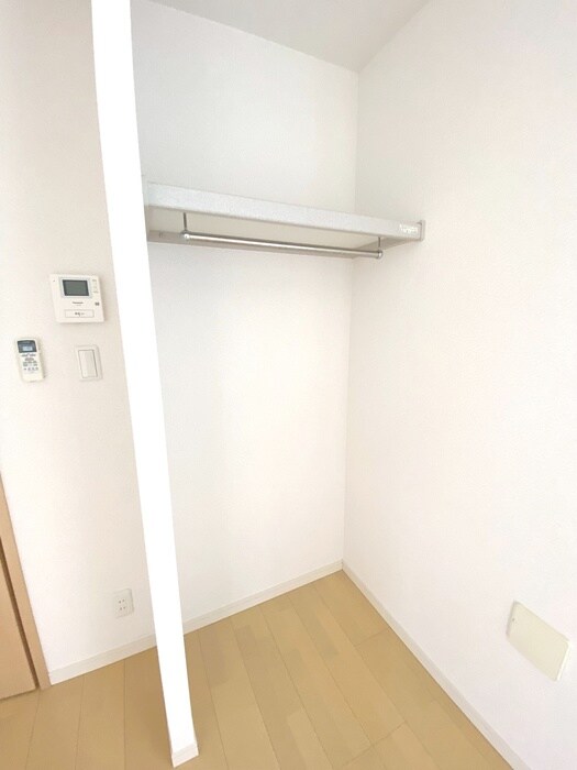物件内観写真15　(収納)