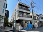 建築中