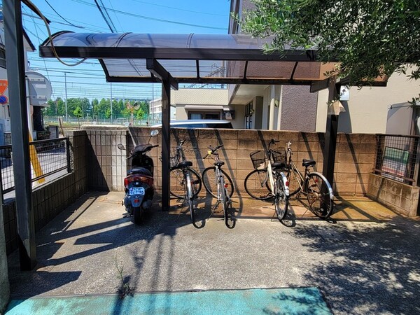 駐輪場
