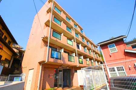 日神パレステージ鶴ケ峰(411)外観写真