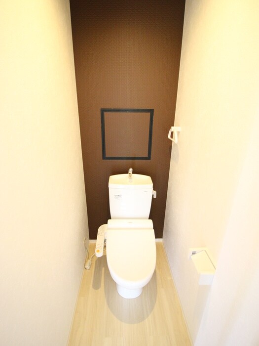 物件内観写真12　(トイレ)