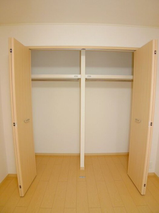 物件内観写真8　(収納)