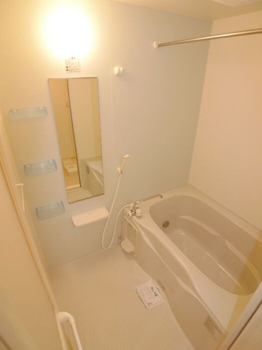 物件内観写真9　(バス／シャワールーム等)