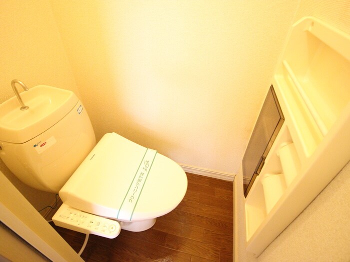 物件内観写真12　(トイレ)