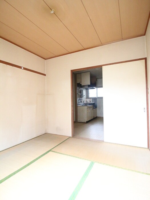 物件内観写真8　(居室)