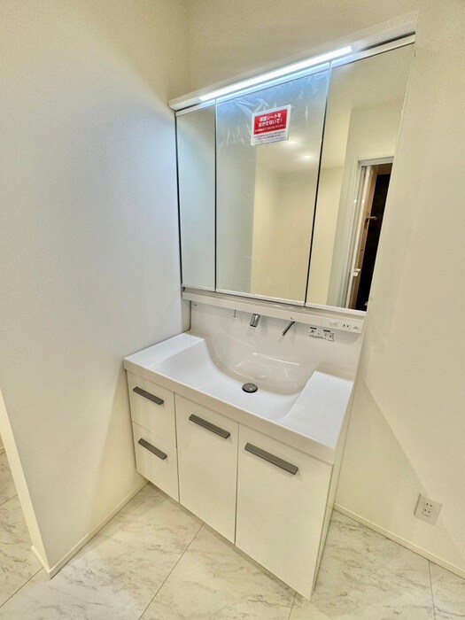 物件内観写真4　(洗面)