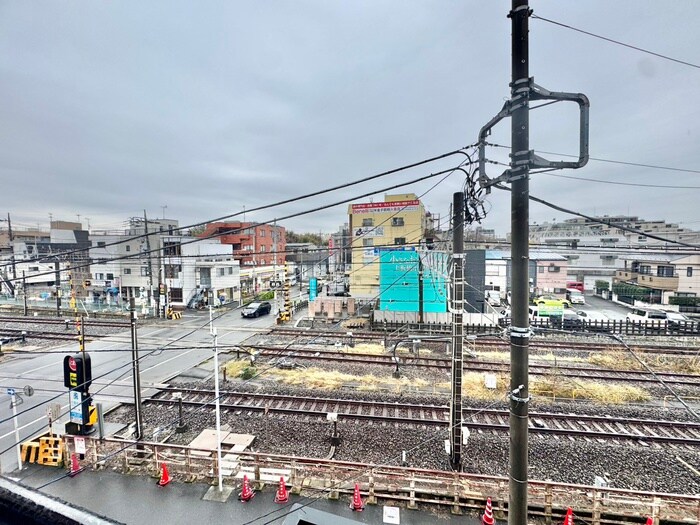 物件内観写真12　(室内からの展望)