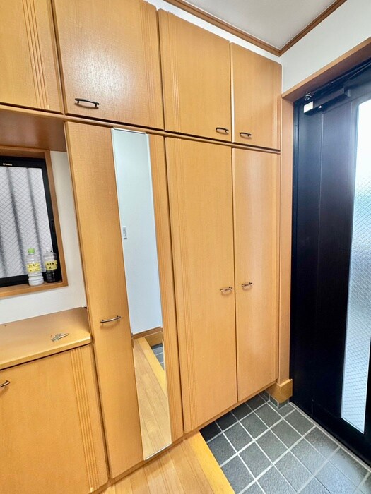 物件内観写真14　(靴箱)