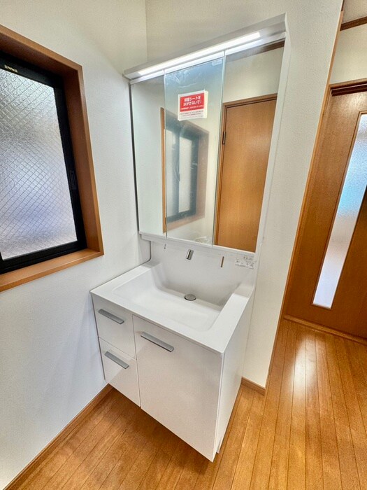 物件内観写真15　(洗面)