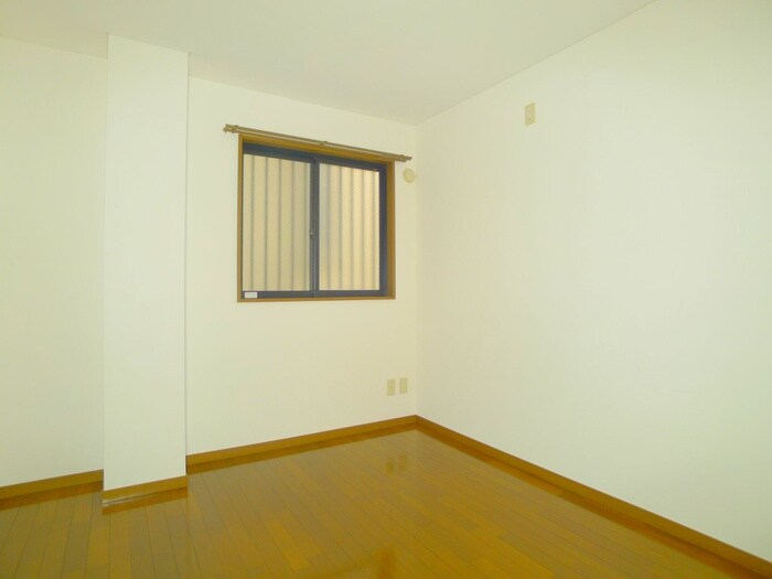 物件内観写真12　(居室)