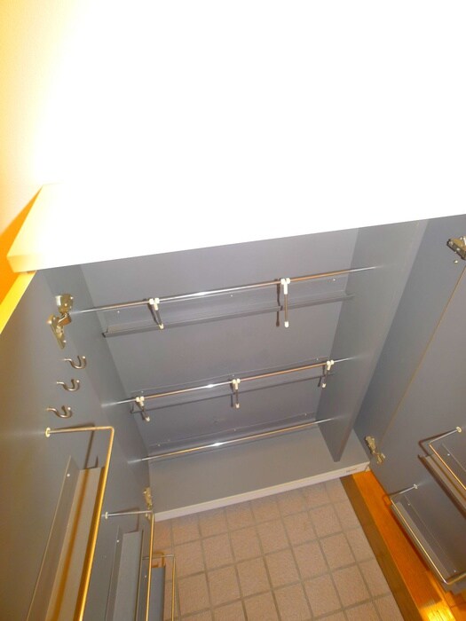 物件内観写真17　(靴箱)