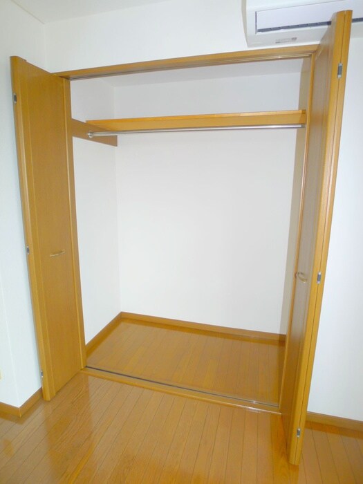 物件内観写真21　(収納)