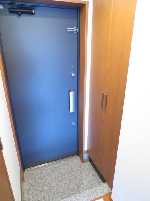 物件内観写真15　(玄関)