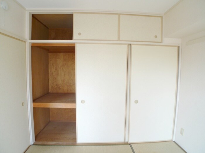 物件内観写真13　(収納)