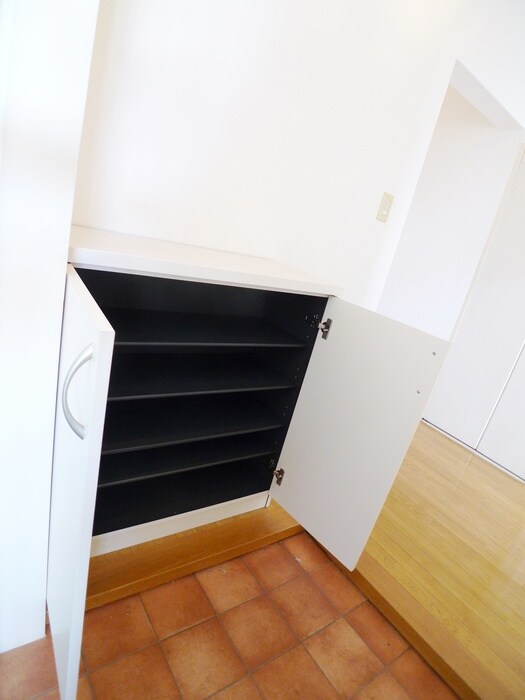 物件内観写真22　(靴箱)